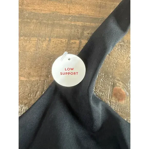 Spanx Bra Size XL Low Impact Wireless Sports Bra Black NEW Removable Cups - Picture 2 of 7